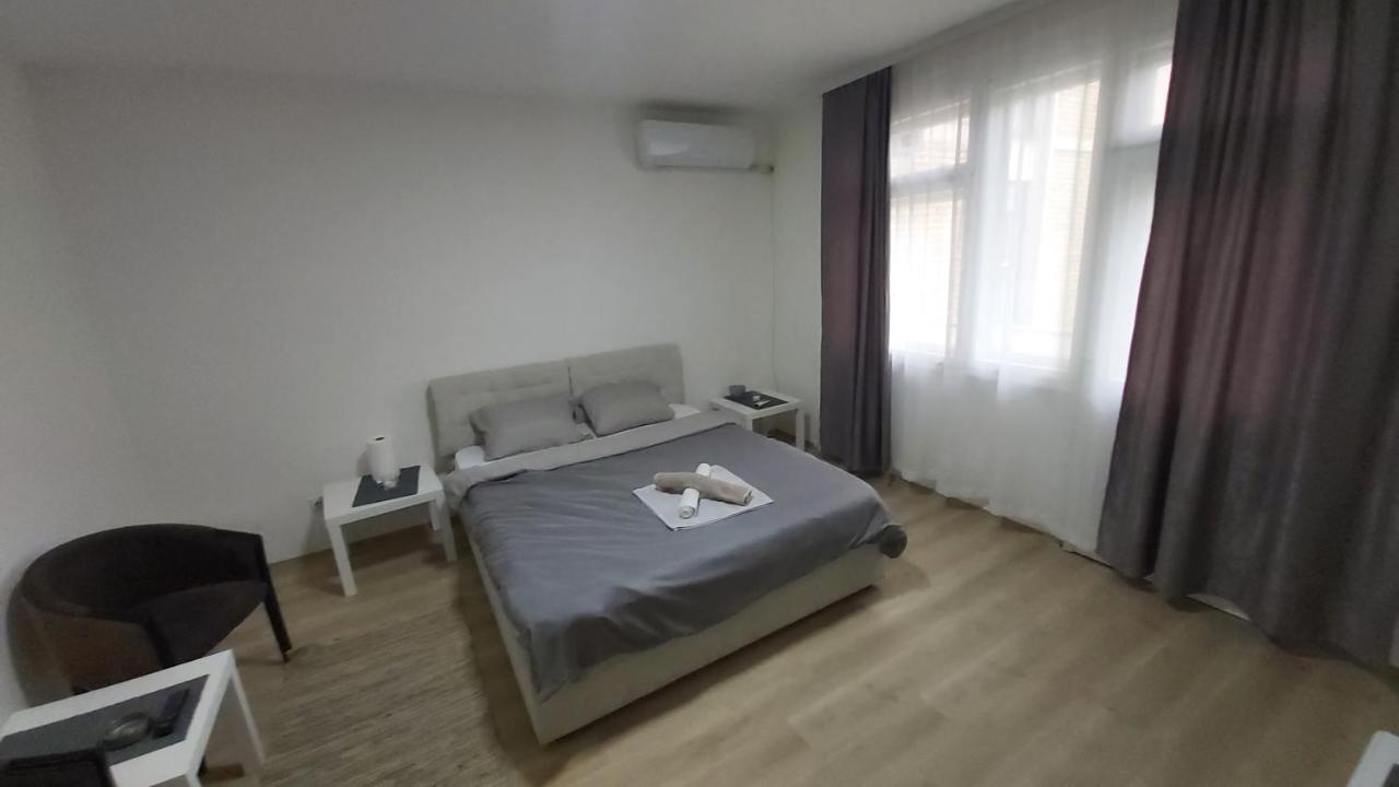 Apartman Pavlovic Λέσκοβατς Εξωτερικό φωτογραφία